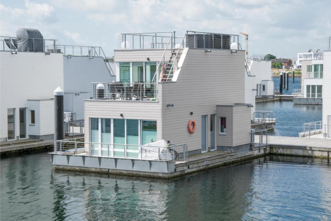 Villa Schwimmendes Haus Hausboot à Olpenitz Extérieur photo